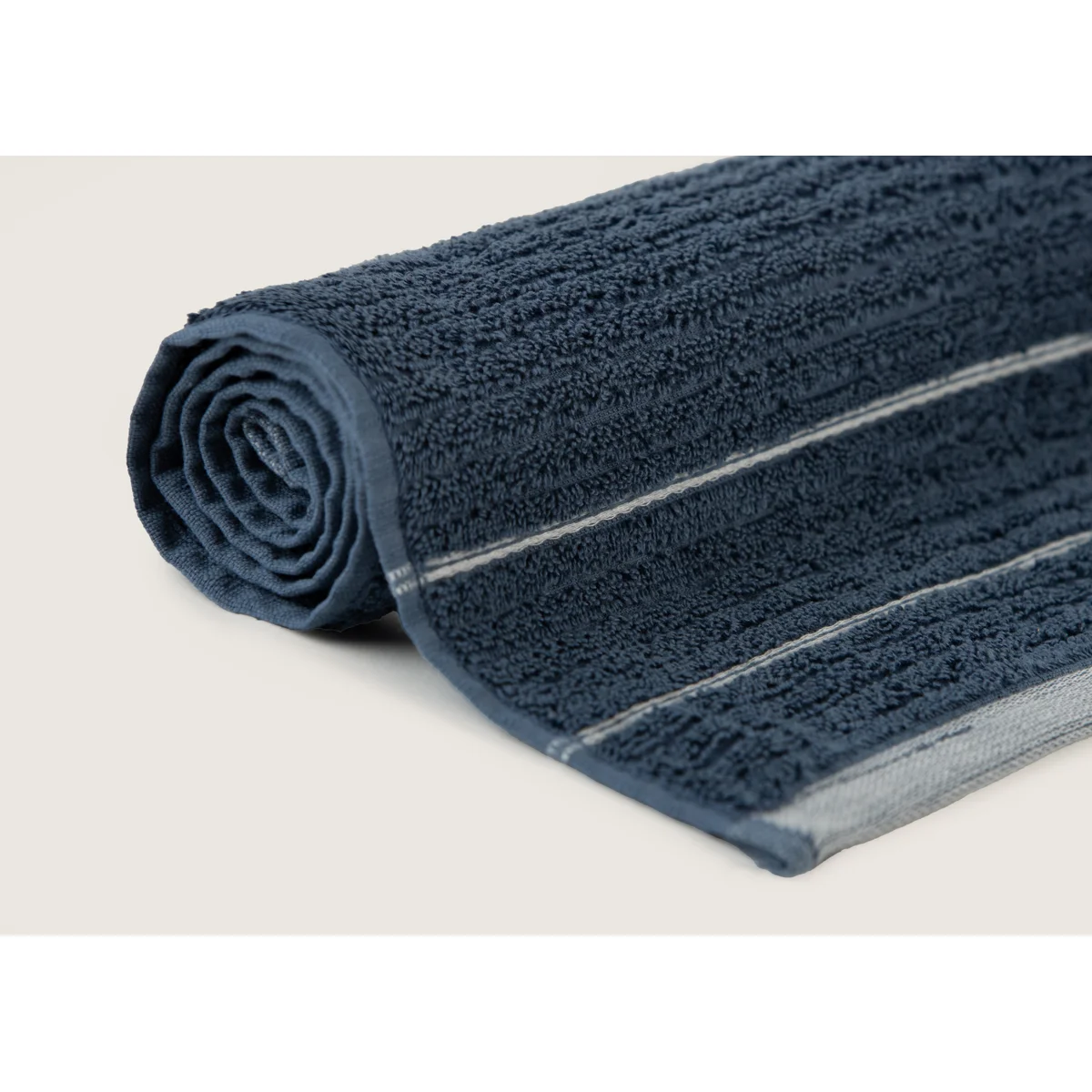 Manamo Bettine Jacquard Bath Towel Cotton Indigo 70x140 cm