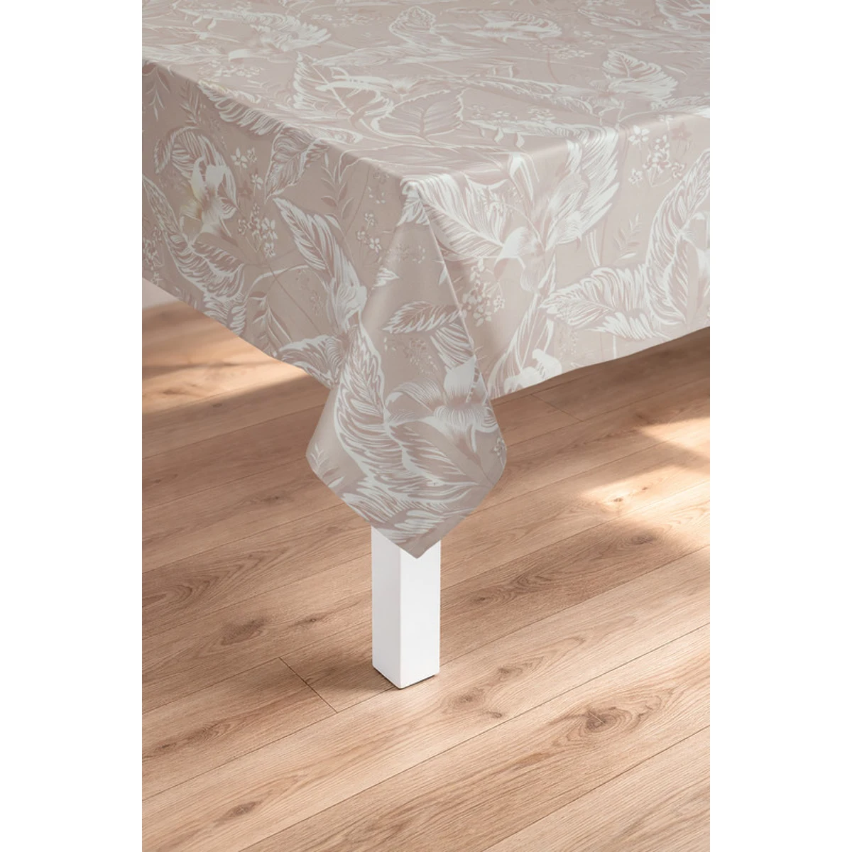 Manamo Flower  Table Cloth Polyester Powder Digital Printed 140x320 cm