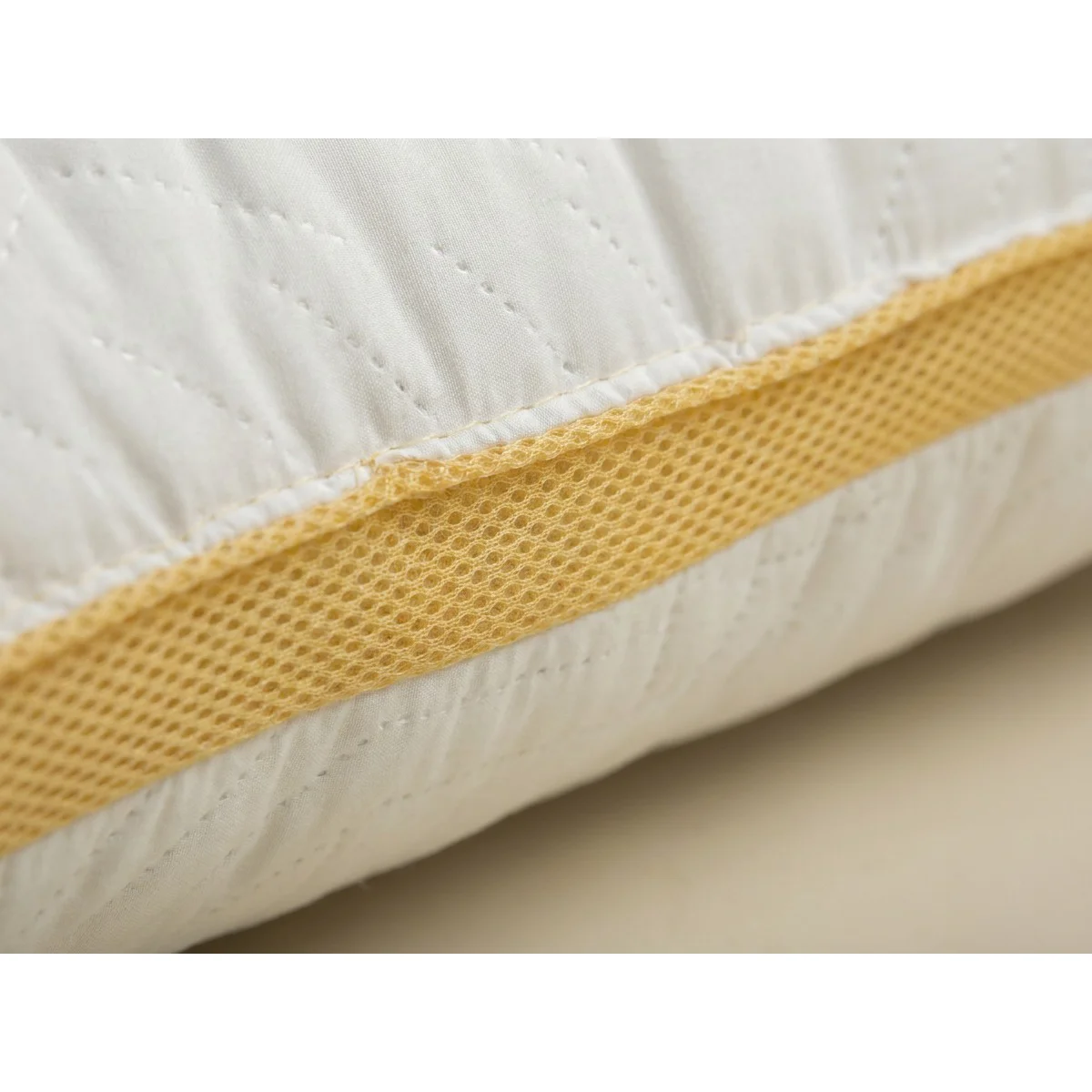 Manamo Air Climate Microfiber Pillow 50x70 cm